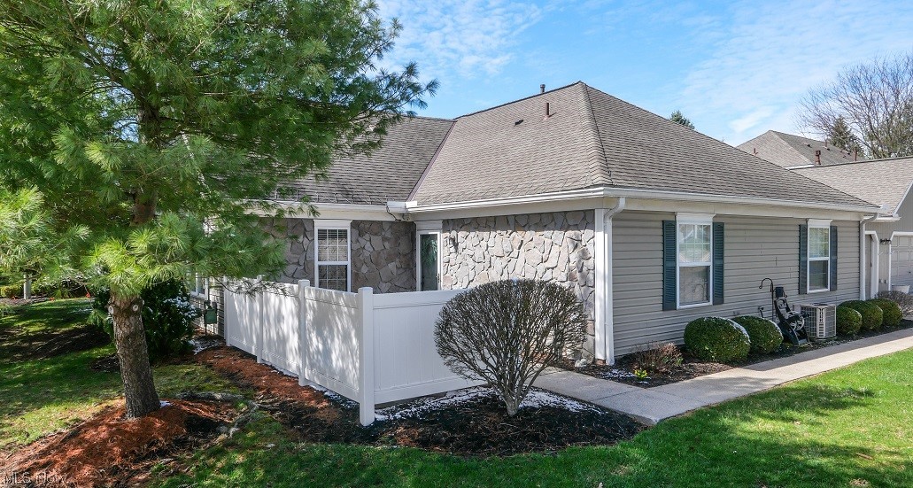 Villas At Eaton Estate Sub - Residential