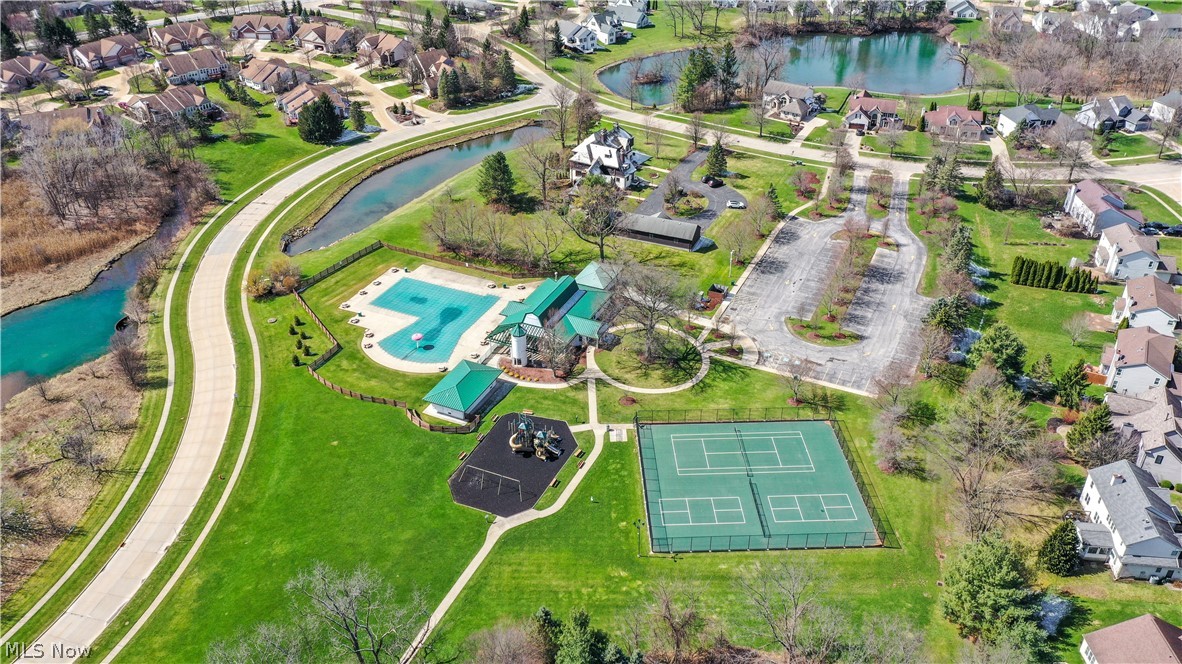 Villas At Eaton Estate Sub - Residential