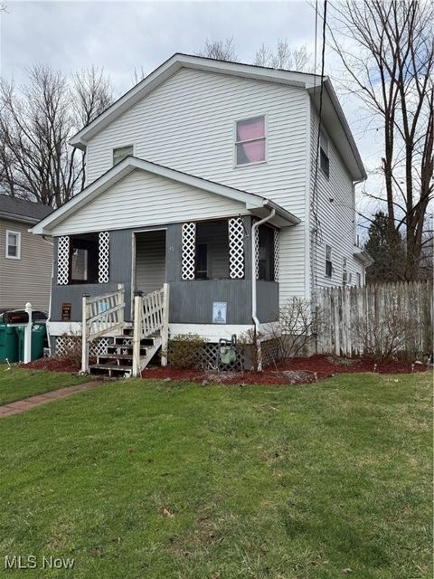 45 S Cedar St, Geneva, OH 44041 - MLS#: 5108345