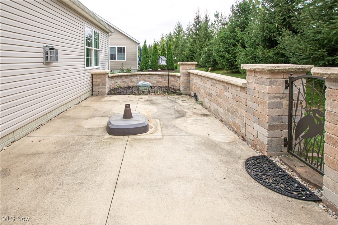 5966 Clubhouse Pointe Drive, Medina, Ohio image 31