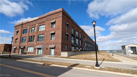 Homes For Sale - 401 W Shoreline Drive #96<br/> Sandusky, OH 44870