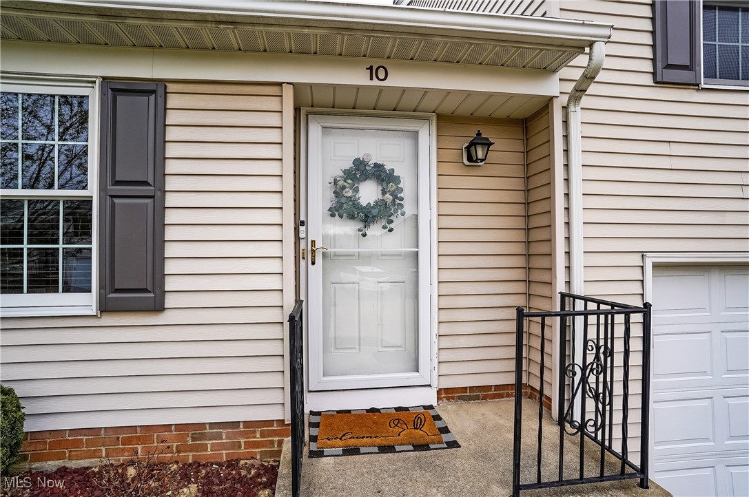 651 Sturbridge Drive, Medina, Ohio image 3