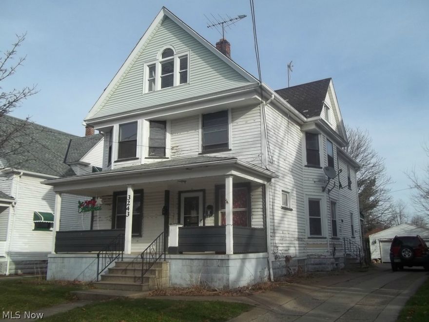 Great income potential for very little investment.  Both units include large living and dining rooms as well as eat in kitchens.  The down unit is a three bedroom and the up unit is 4 bedrooms.  Laundry and storage are available in the basement.  Down unit rents for $625 and up for $750.