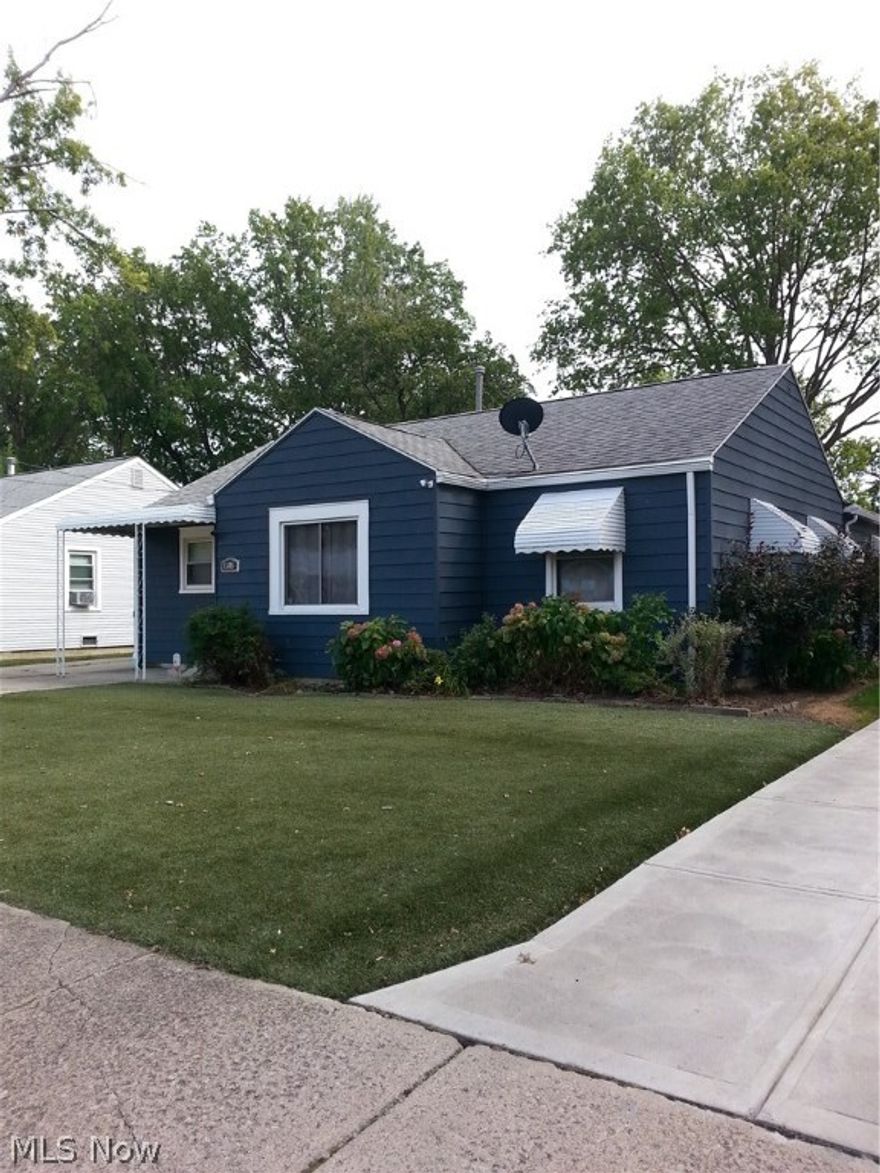 This is a beautiful, well maintained home, with a thoughtful, well designed addition including a large family room and spacious master bedroom with walk in closet and en-suite Master Bath.  Separate shower and jacuzzi tub.  The master suite  provides a quiet respite from the rest of the house.  This home is  much larger than it appears from the street.  Comfortable and clean throughout.   Freshly painted interior and pristine hardwood floors.  Sliding glass doors lead to a patio and deck with hot tub and fully fenced yard for privacy. Deck is constructed of Trexx for low maintenance.   Property backs up to local park.  Quiet and lots of green space.  The wood burning fireplace in the family room offers cozy warmth throughout the cooler seasons.  This house has a spacious eat in kitchen next to a conveniently located first floor laundry/mud room.  The adjacent room with hardwood floors is a flexible space that can be used as a more formal dining room or a sitting area.  The attached gar