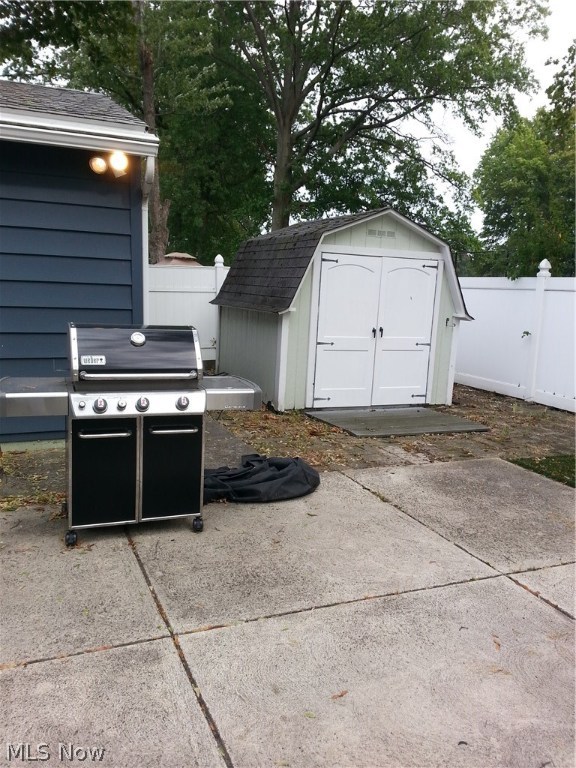 Gay C Selbys Montrose 03 - Residential