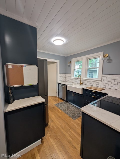 Tiny photo for 3100 Corydon Road, Cleveland Heights, OH 44118 (MLS # 5239589)