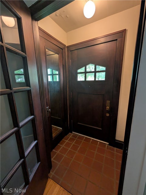 Tiny photo for 3100 Corydon Road, Cleveland Heights, OH 44118 (MLS # 5239589)
