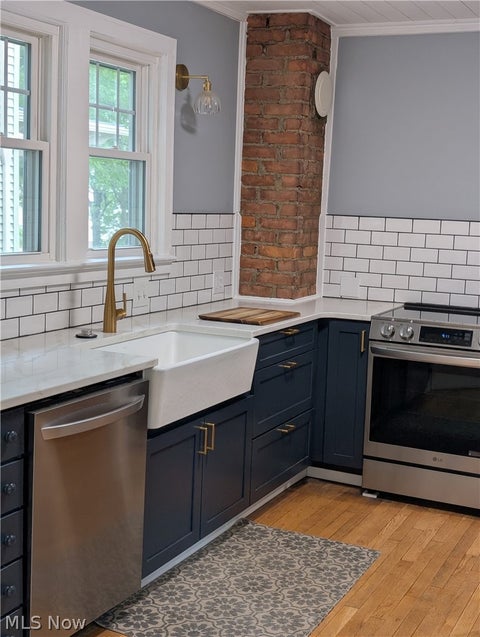 Tiny photo for 3100 Corydon Road, Cleveland Heights, OH 44118 (MLS # 5239589)