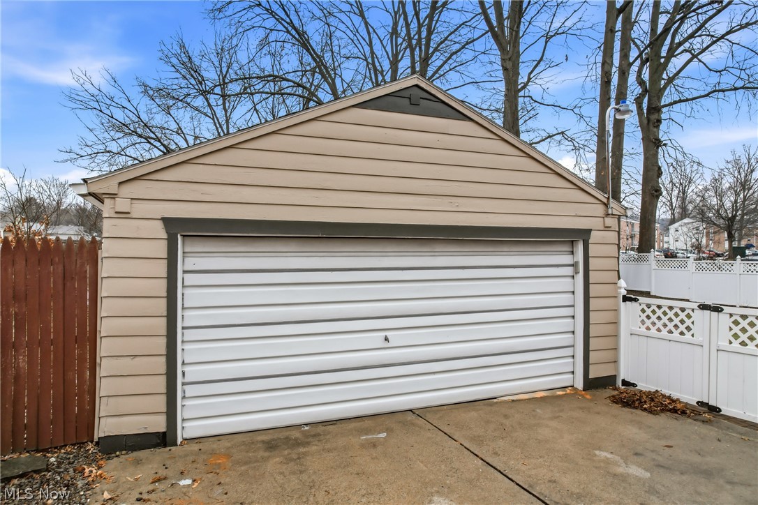 Niles City - Residential