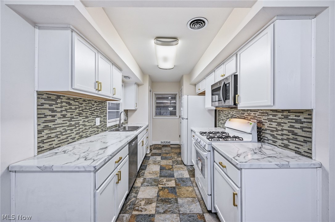 Niles City - Residential