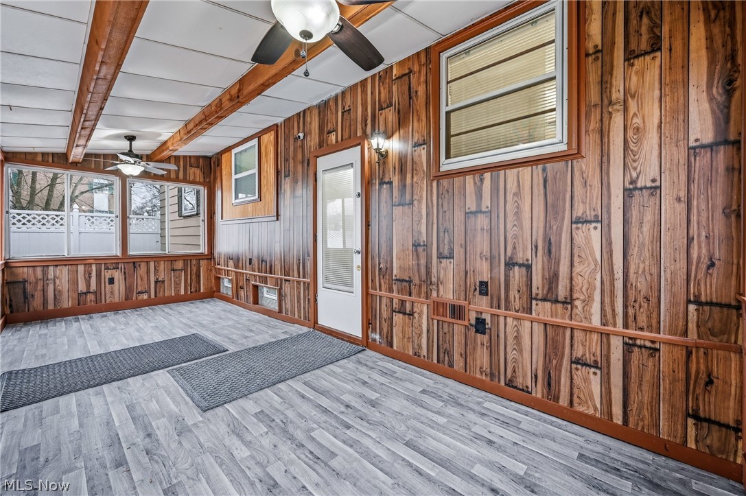 Niles City - Residential