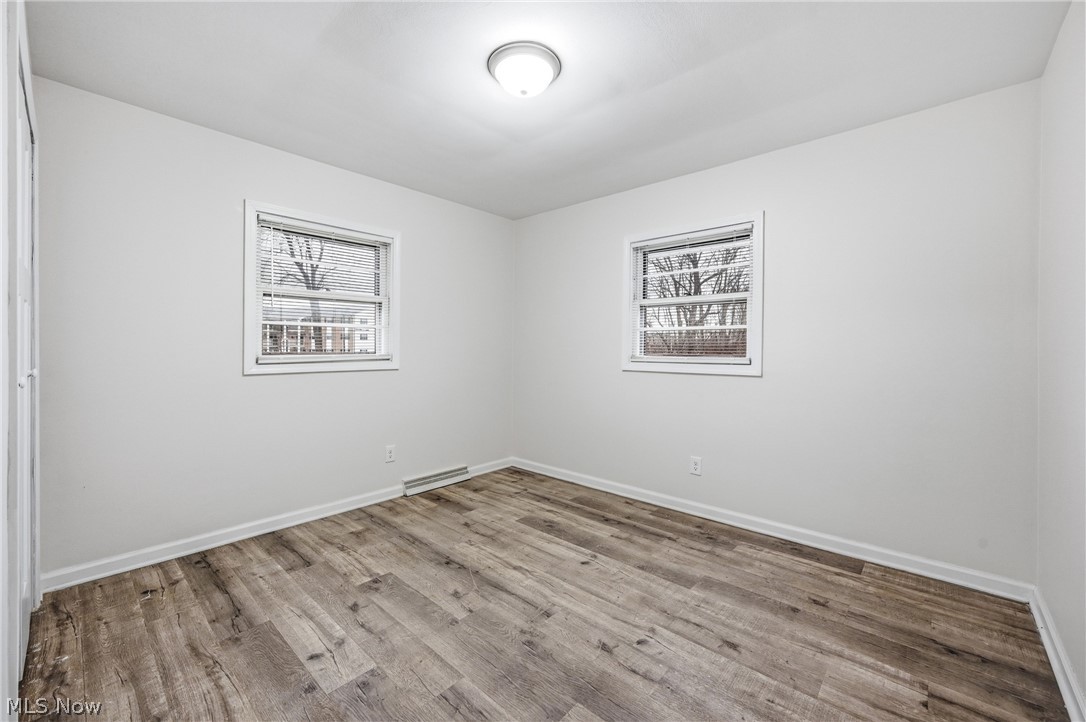 Niles City - Residential