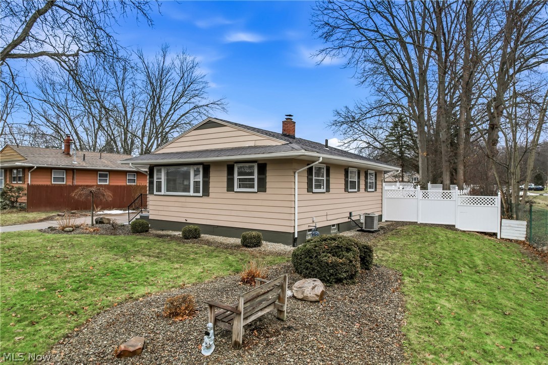 Niles City - Residential