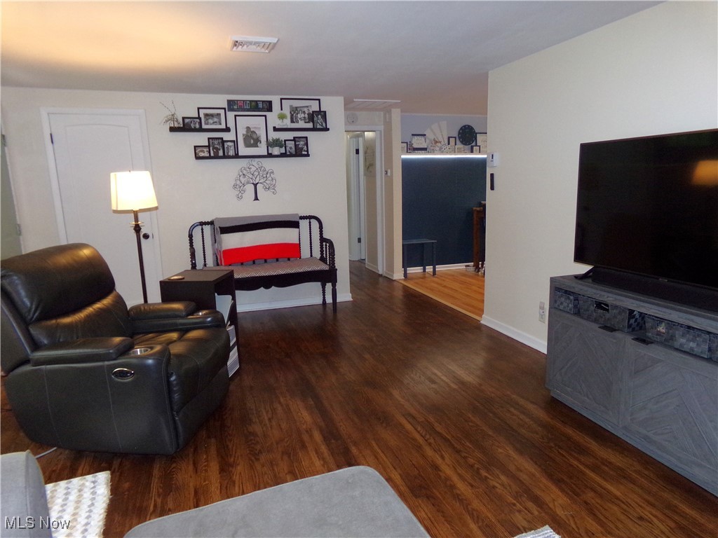 4838 Kendal Street, Canton, Ohio image 11