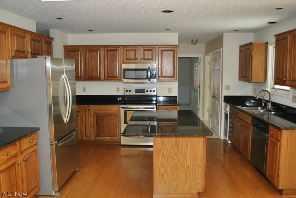 Emerald Woods 01 Ph 04 - Residential