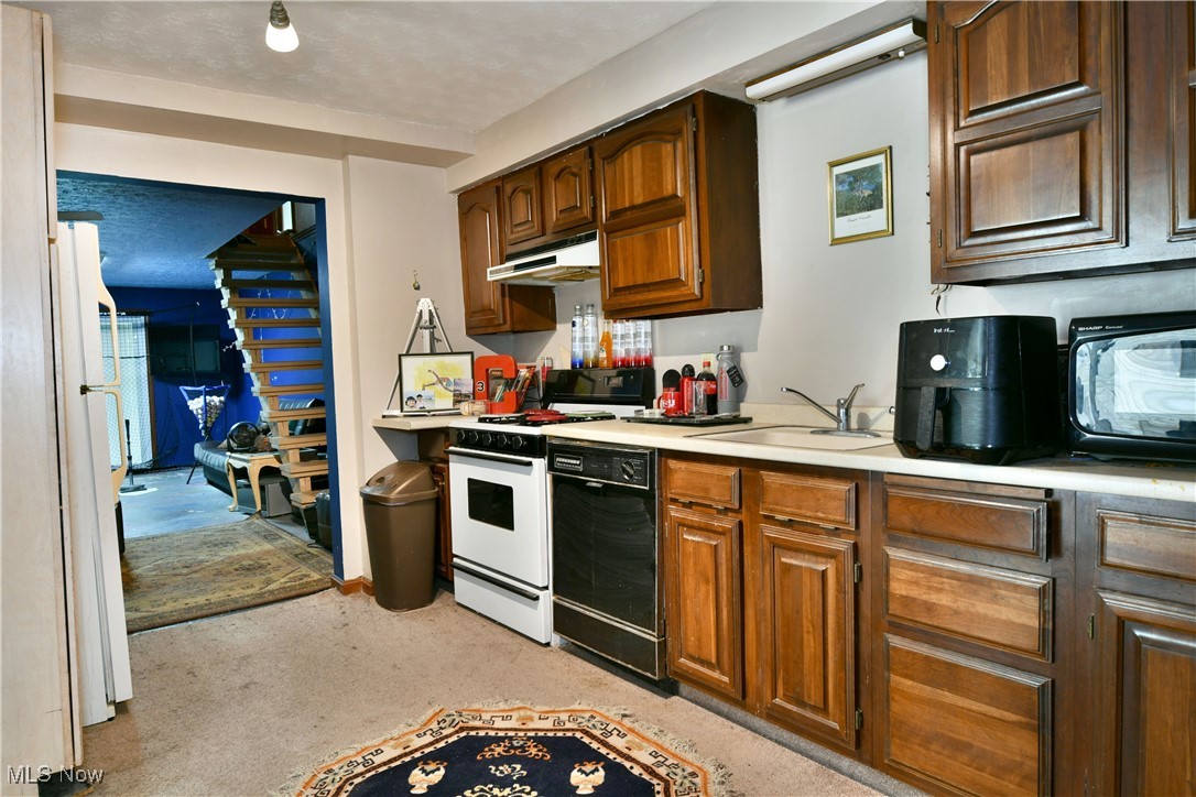 6152 Southern Hills Court, Canfield, Ohio image 34