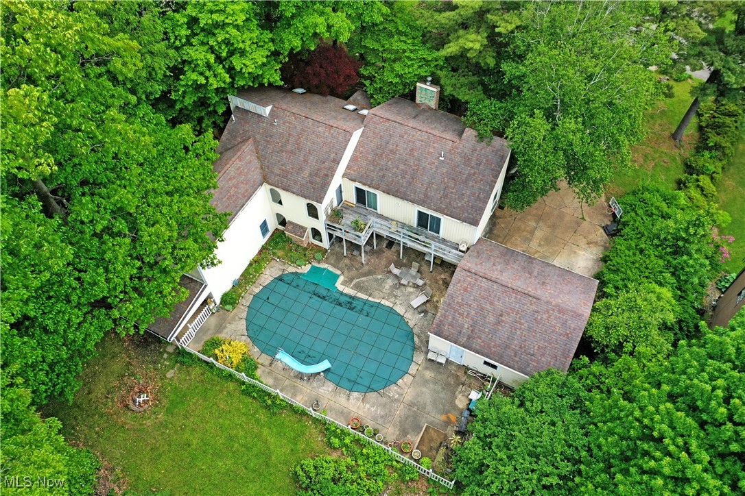 6152 Southern Hills Court, Canfield, Ohio image 4
