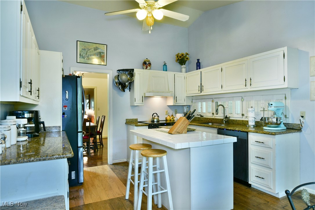 6152 Southern Hills Court, Canfield, Ohio image 13