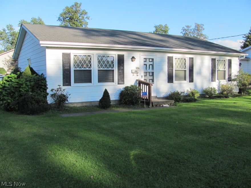 Absolute auction, all sells to the highest bidder on location on Monday October 27, 2014 at 5:00PM, Real Estate: 5:45PM. Low Maintenance Three Bedroom Ranch Home - Double Garage – Corner Lot - Jefferson Schools – Jefferson, Ohio - Collectibles – Furniture – Household. Real Estate: Three-bedroom ranch home consists of kitchen w/range, microwave and dinette area. Large living room, three bedrooms and full bath. Utility room w/laundry hook up. Enclosed breezeway, attached double garage. Electric baseboard heat and alarm system. Low maintenance, one-level living. Home was inherited out of estate and ready for redecorating. Immediate possession! **Real Estate Terms: 15% down auction day, balance due at closing. There will be a 10% buyer premium added to the final bid to determine the purchase price. Any desired inspections must be made prior to bidding. All information contained herein was derived from sources believed to be correct.