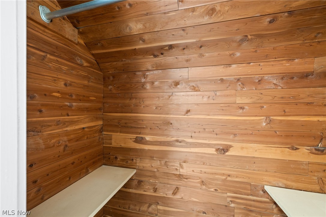 Cedar Center - Residential