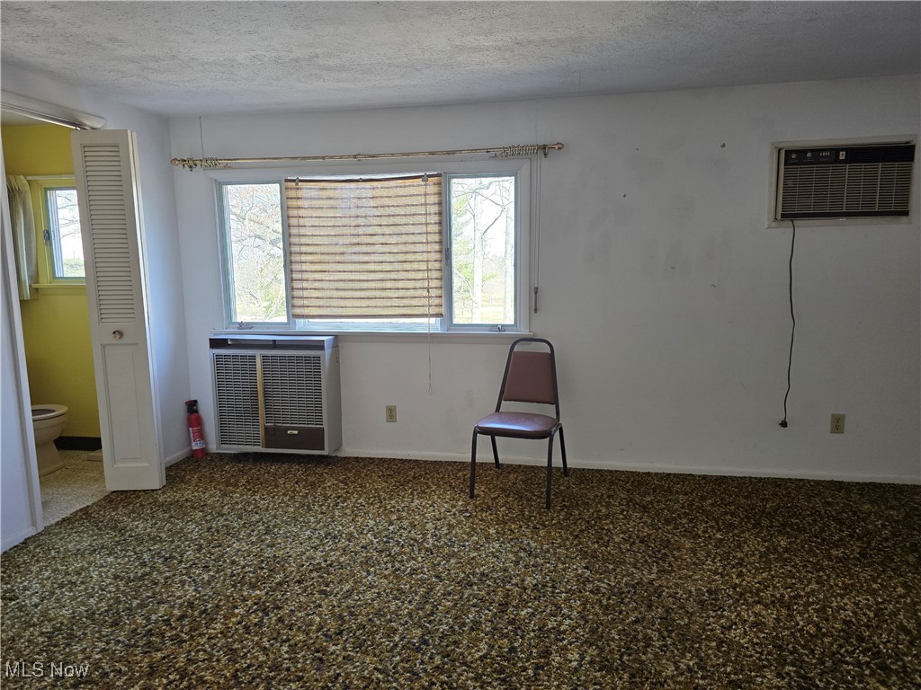 6516 W Ridgewood Drive, Parma, Ohio image 18