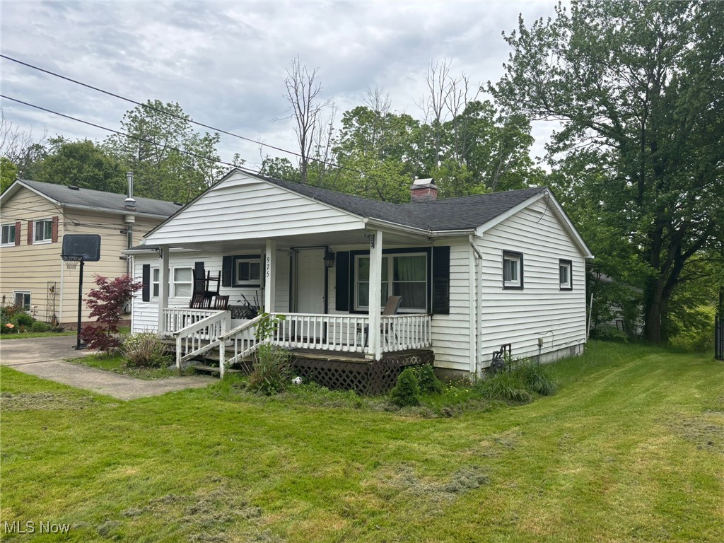 975 East Boulevard, Aurora, Ohio image 1