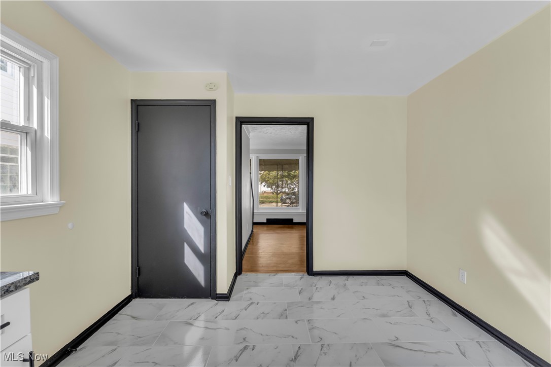 Glenforest Village 01 - Residential