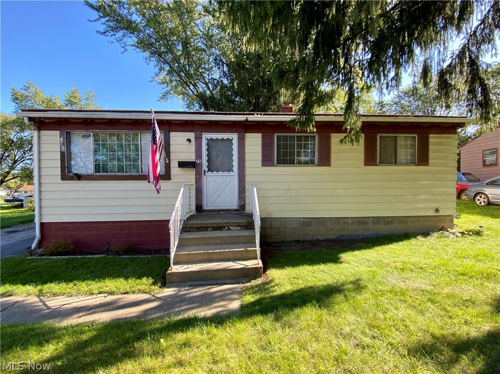 Embrace the spirit of DIY with this charming ranch home. There’s plenty of potential for the savvy investor or first-time home buyer; featuring a kitchen with convenient first-floor laundry, living room, full bath, and three bedrooms. Become inspired and turn this house into your new home! Call today for your private showing!