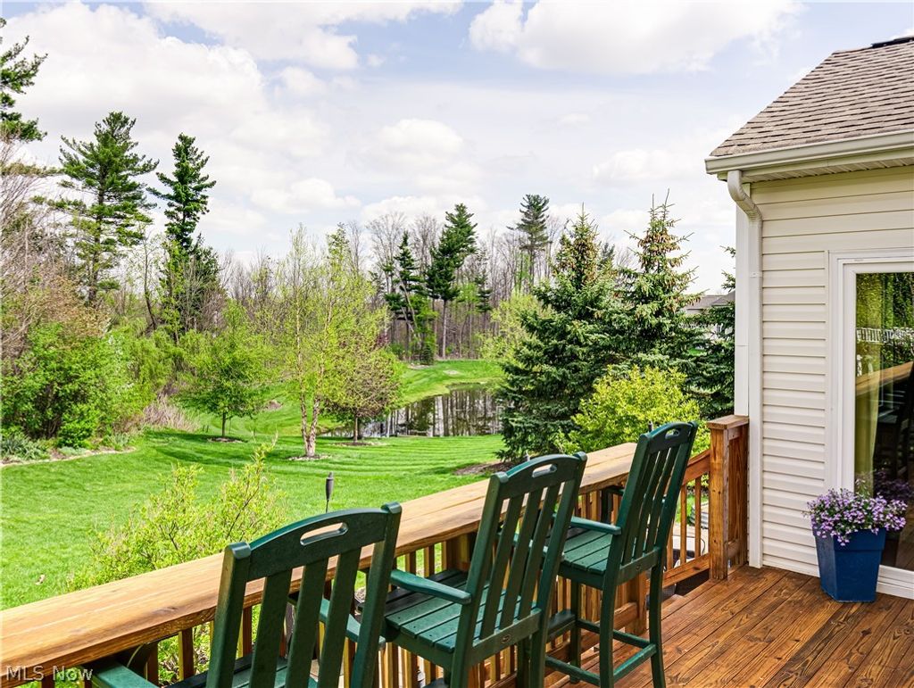 Photo of 3127 Liberty Ledges Drive, Twinsburg, OH 44087 (MLS # 5204106)