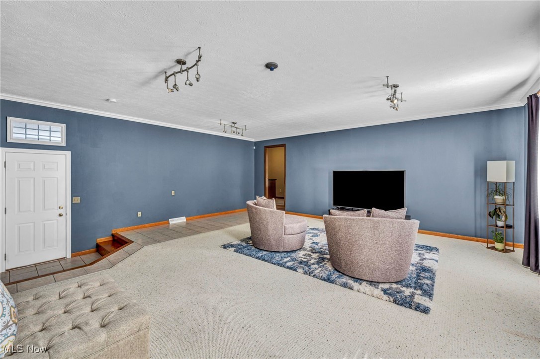 Cali Woods - Residential