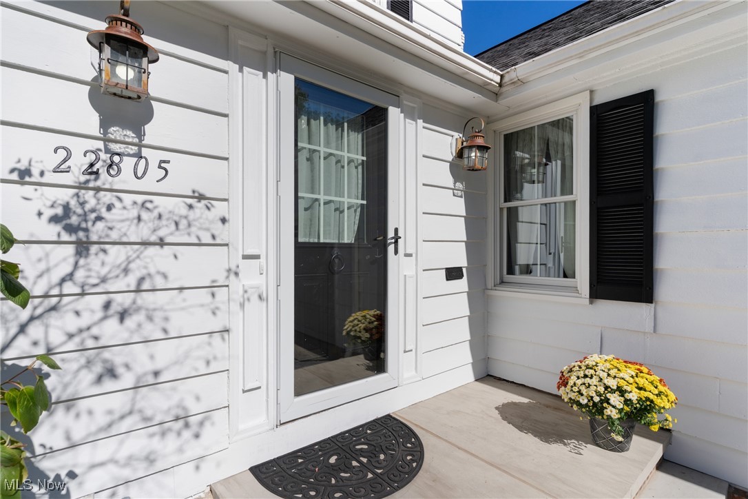 22805 S Woodland Road