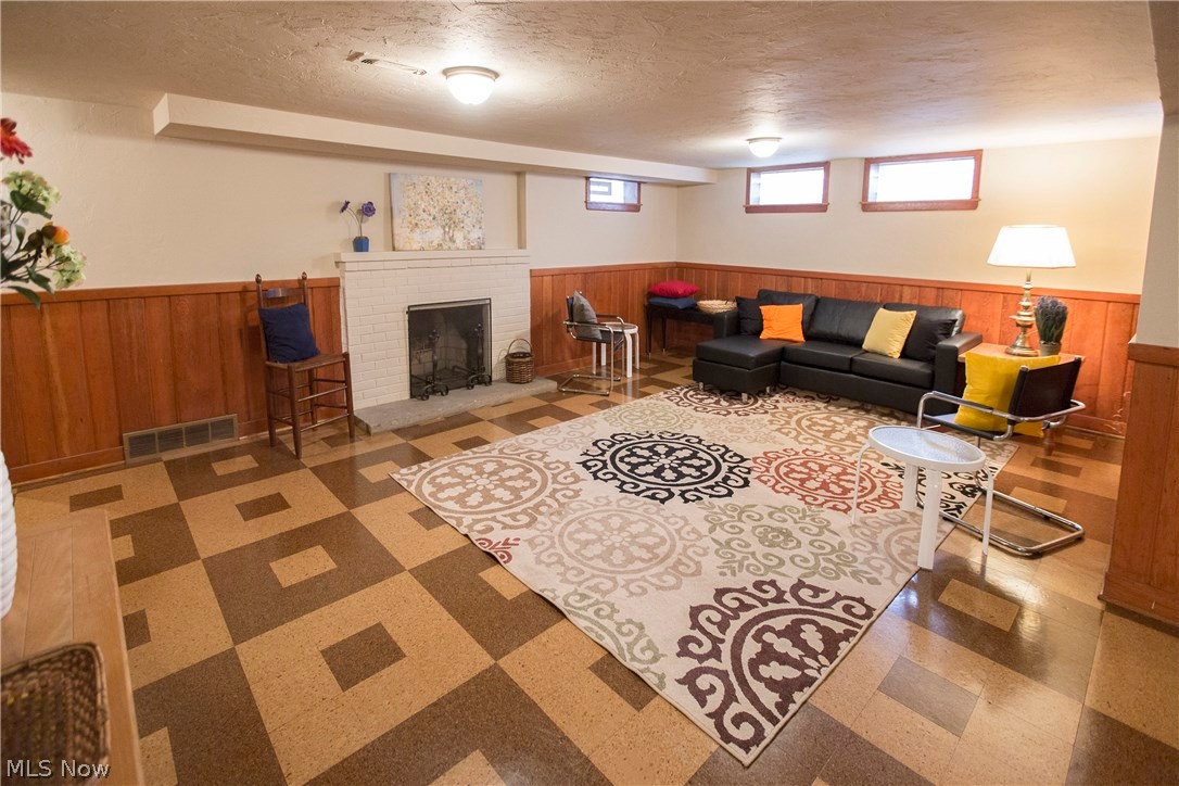 Eriewood - Residential