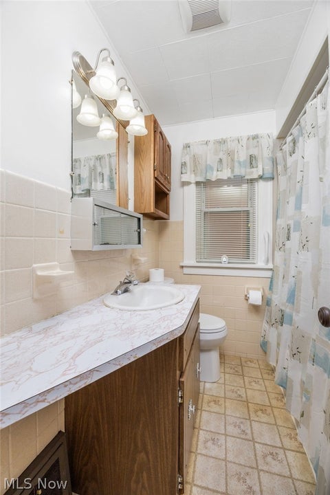 Tiny photo for 4109 W 161st Street, Cleveland, OH 44135 (MLS # 5239375)