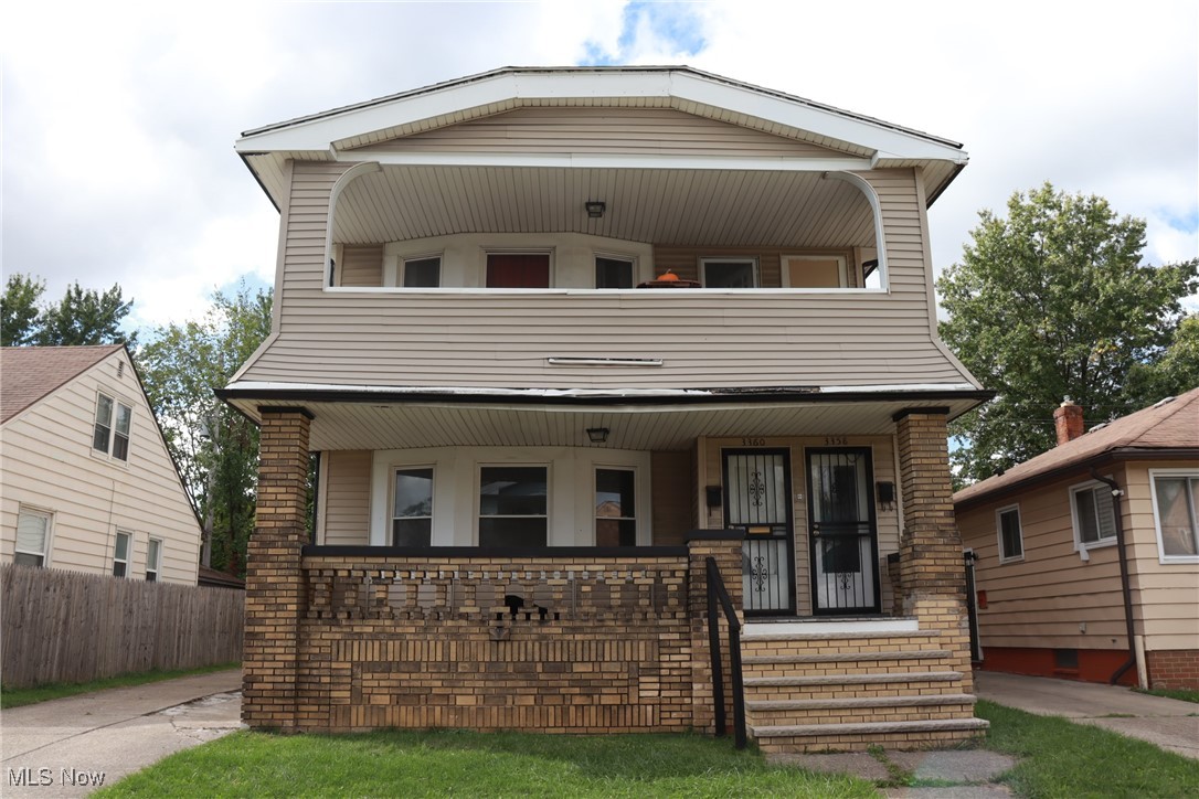 This multi-family home is a solid way to build your rental portfolio! The property consists of 2 units. Each unit has 2 bedrooms and 1 full bathroom. There is a shared basement with laundry and driveway for off-street parking. With easy highway access, this is near food, shopping and public transit. Don't miss out on this solid opportunity! Schedule a showing to today!