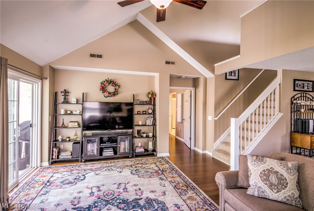 Greenwood Hlnds Condo Ph 15 - Residential