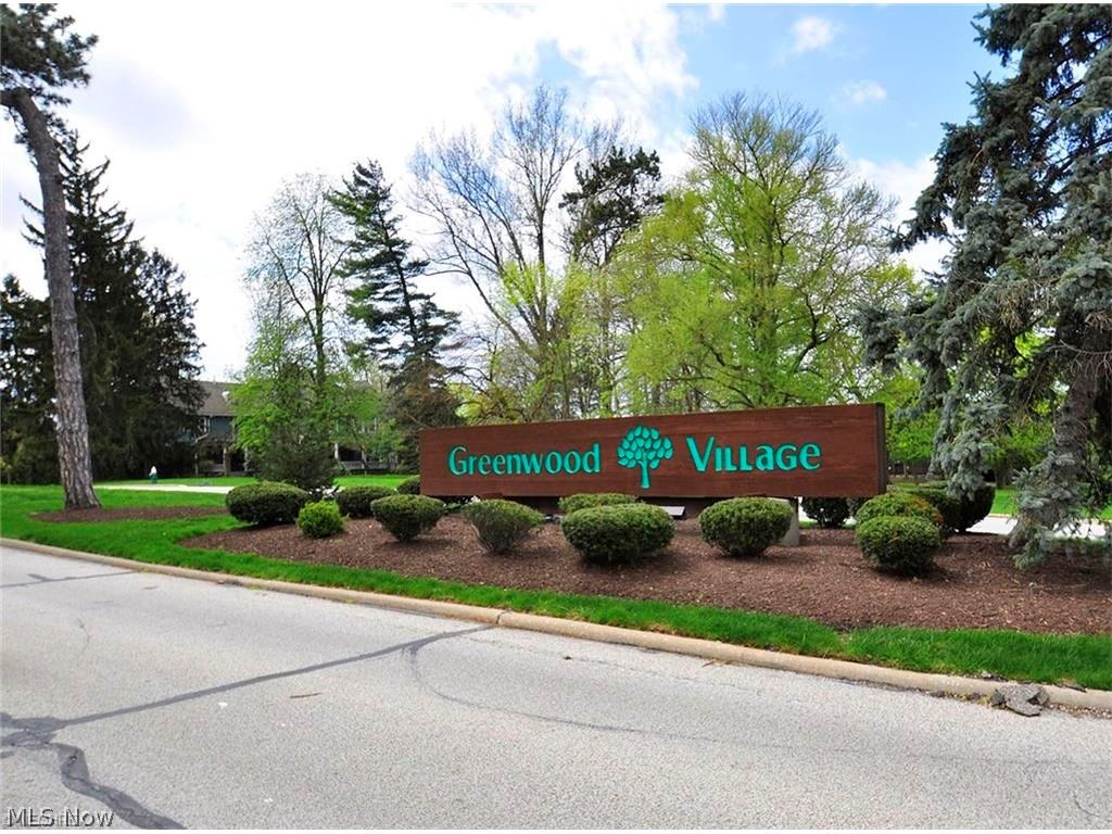 Greenwood Hlnds Condo Ph 15 - Residential