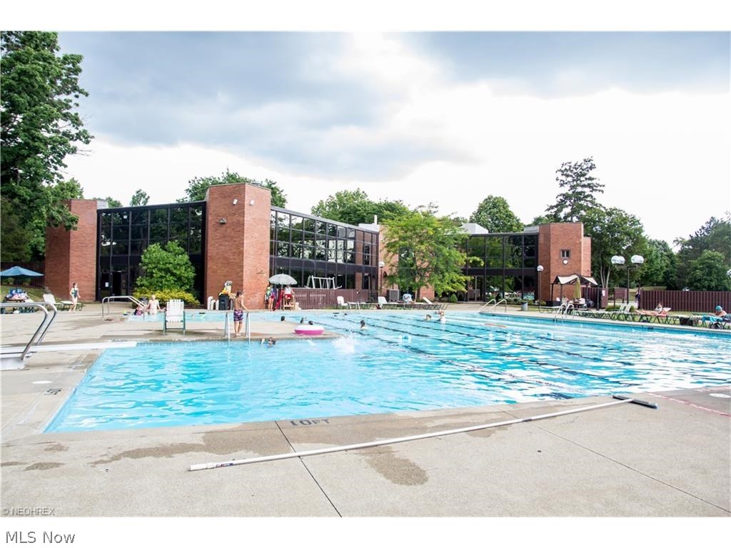 Greenwood Hlnds Condo Ph 15 - Residential