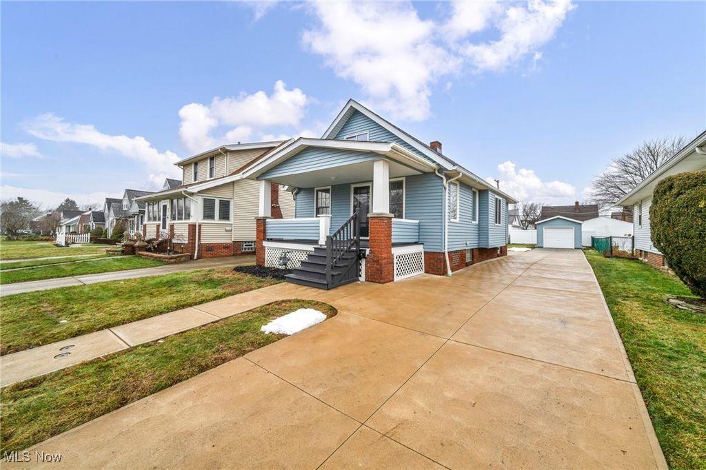 Photo of 8012 Spring Garden Road, Parma, OH 44129 (MLS # 5180318)