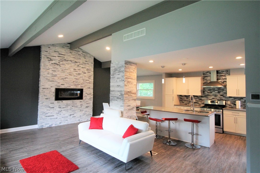 North Portage Path Estates - Residential