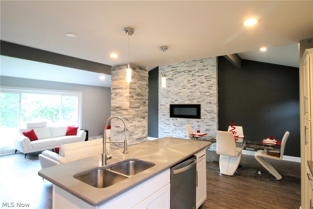 North Portage Path Estates - Residential