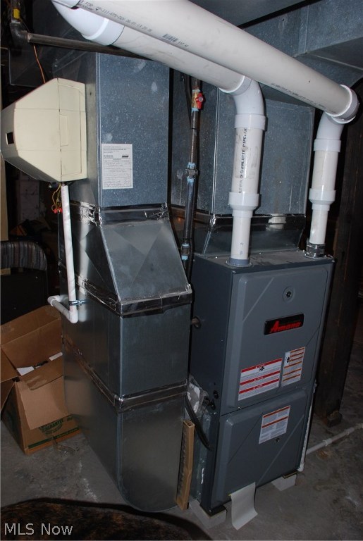 Miller & Howes - Residential Lease