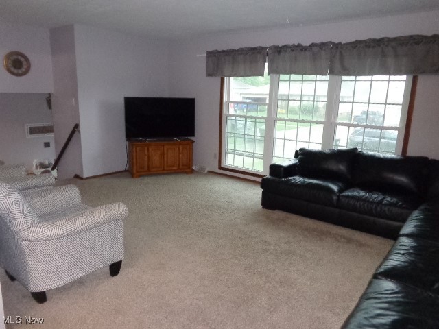 2841 Bowmen Lane, Parma, Ohio image 8