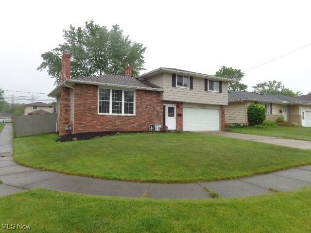 2841 Bowmen Lane, Parma, Ohio image 33