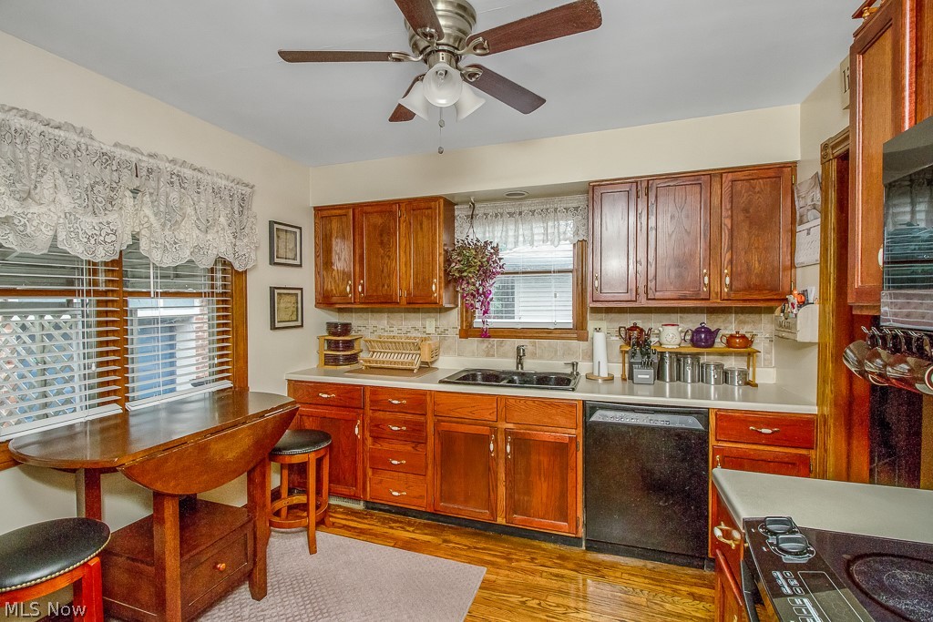 Ridgeview Manor - Residential