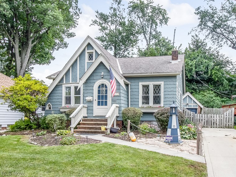 Ridgeview Manor - Residential