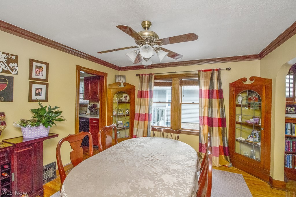 Ridgeview Manor - Residential