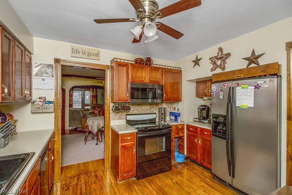 Ridgeview Manor - Residential