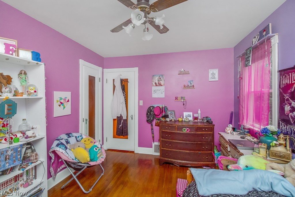 Ridgeview Manor - Residential