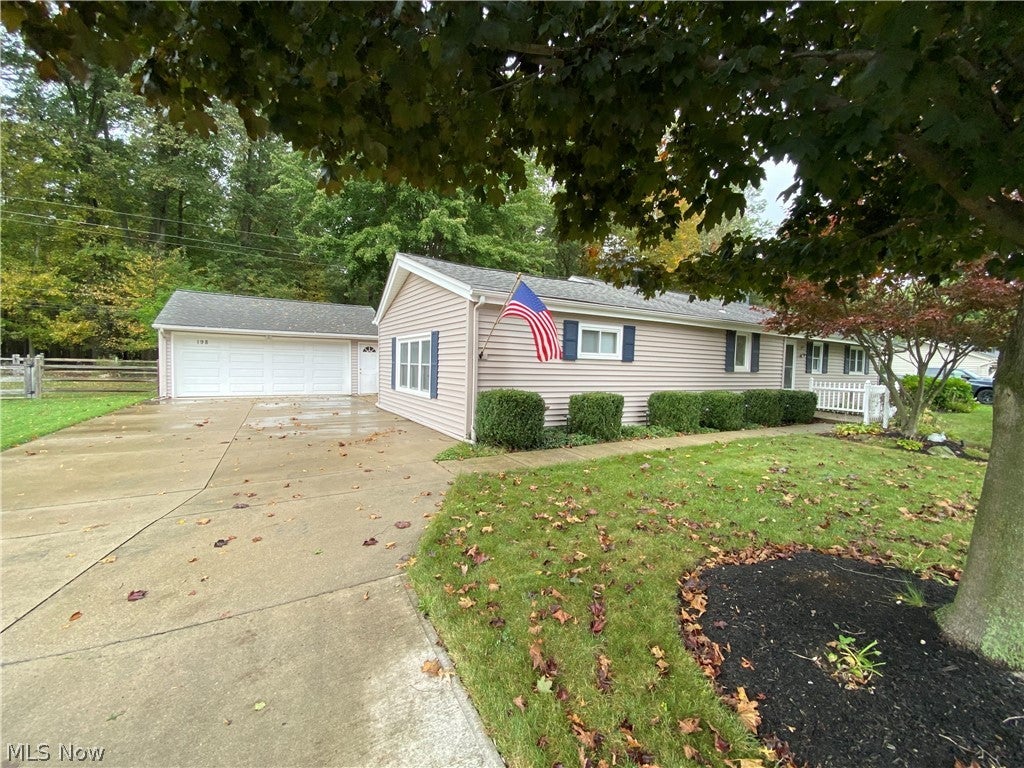 198 Crestwood Drive