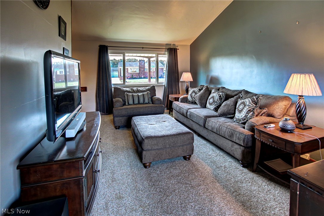 Rolling Acres 02 - Residential